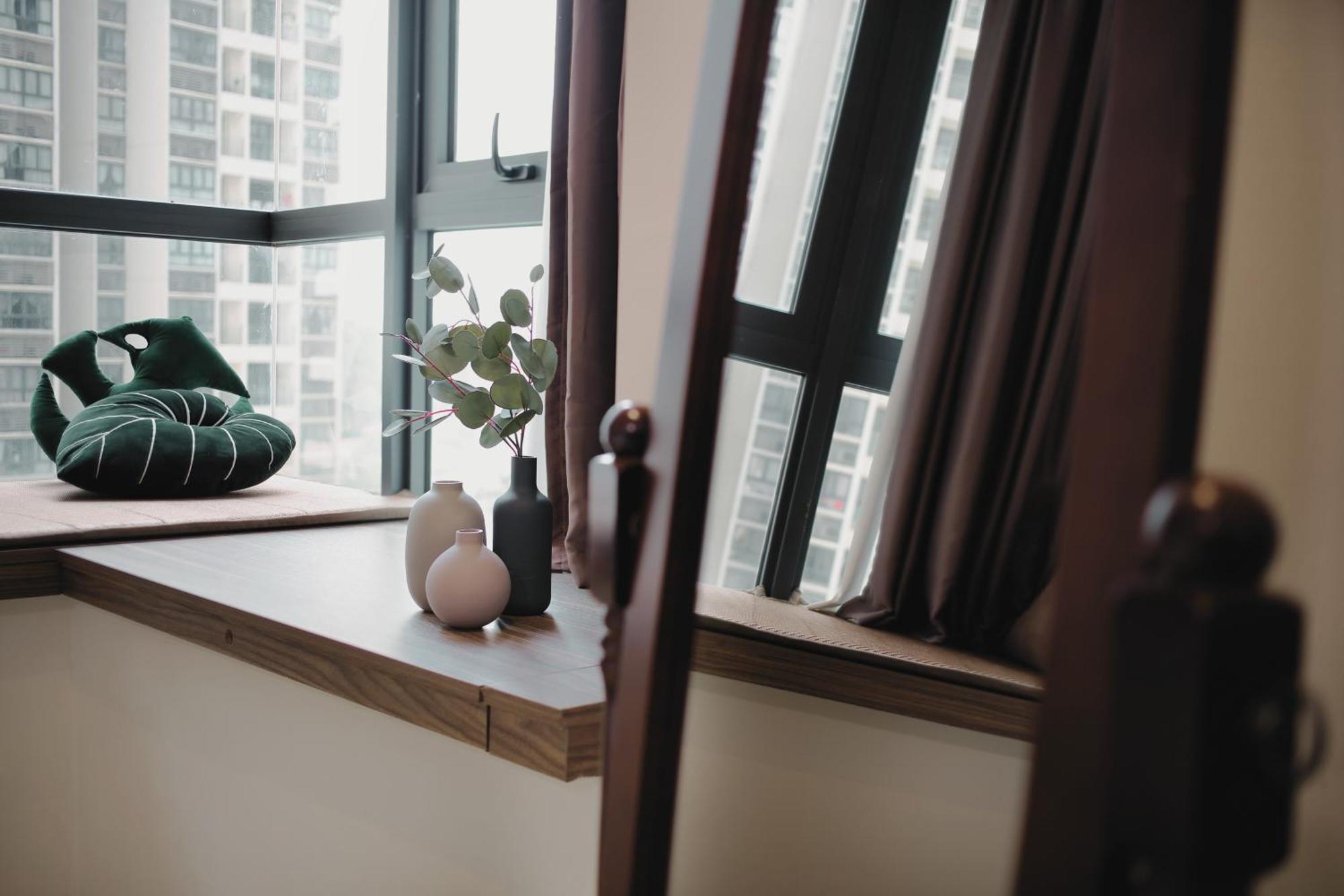 Apartemen Danga Bay - 2br Timber Lounge - Dryer - Netflix
